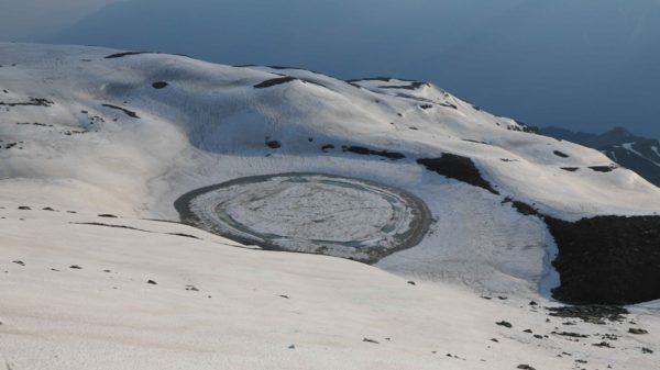 bhrigu lake trek manali 51y6vnD 1440x810